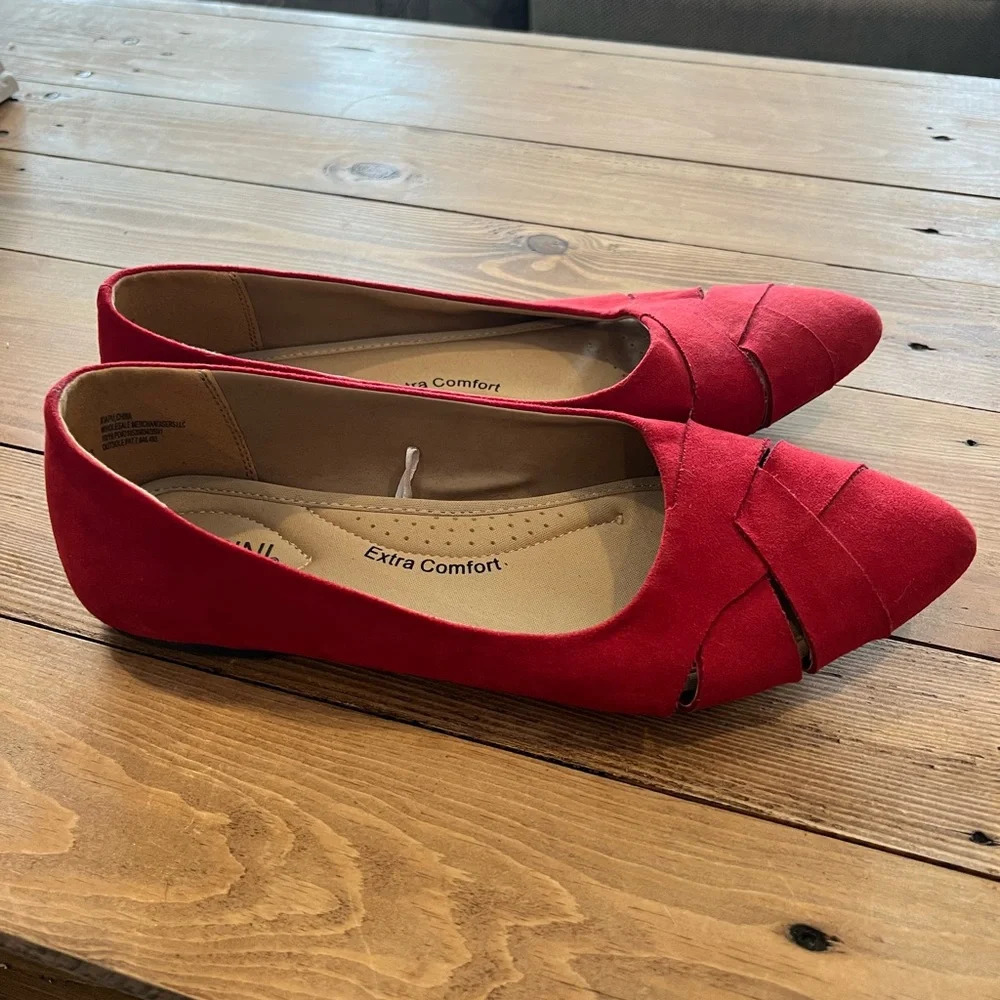 Women’s Massini red pointed toe flats size 10 - Picture 4 of 6